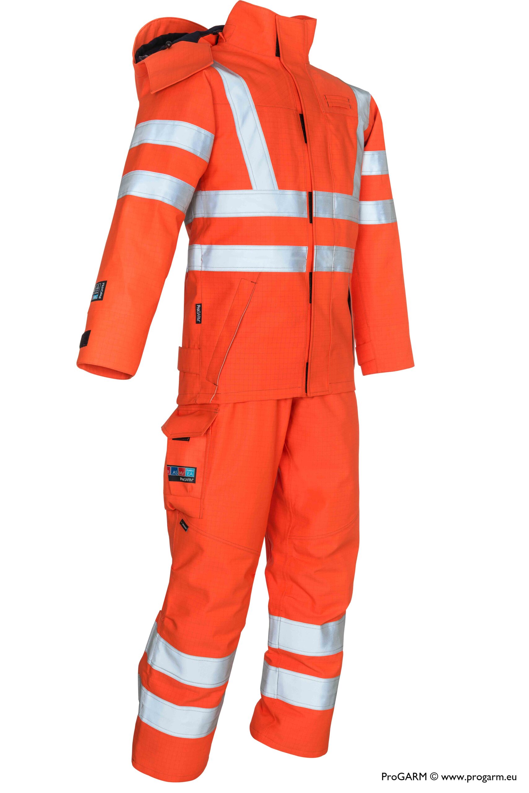 ProGARM 9660 waterproof arc flash salopettes with durable protection for hazardous work environments