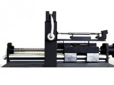 RIFTEK Automated System for Motor Shafts Measurement — detail close-up — RIFTEK — Laser Measurement Systems